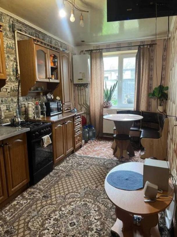 Дом, 3-кімн., Харьков, Основа