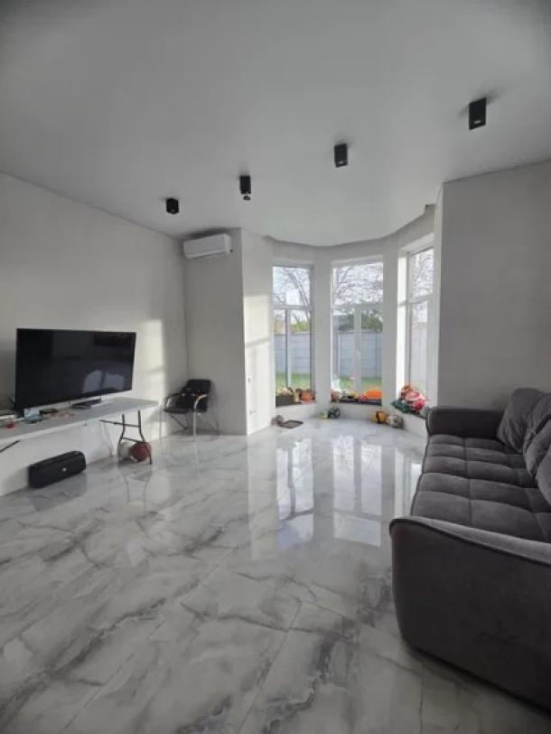 Дом, 5-кімн., Харьков, Лысая Гора