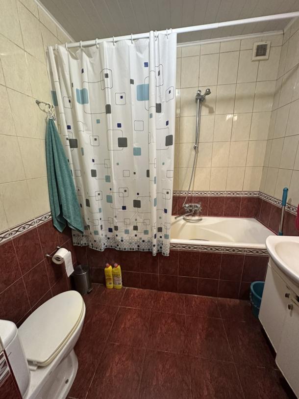 Дом, 5-кімн., Харьков, Холодная Гора