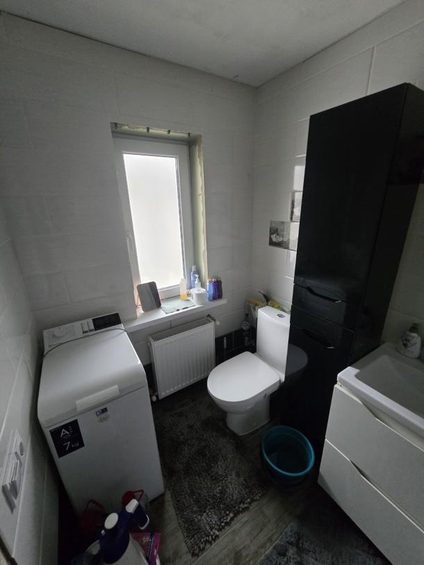 Дом, 3-кімн., Харьков, Рогань жилмассив