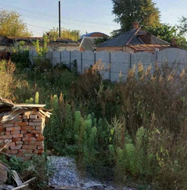 Дом, 3-кімн., Харьков, Павлово Поле