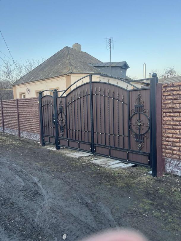 Дом, 4-кімн., Манченки, Харьковский район