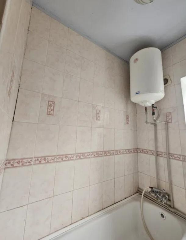 Дом, 3-кімн., Харьков, Москалевка