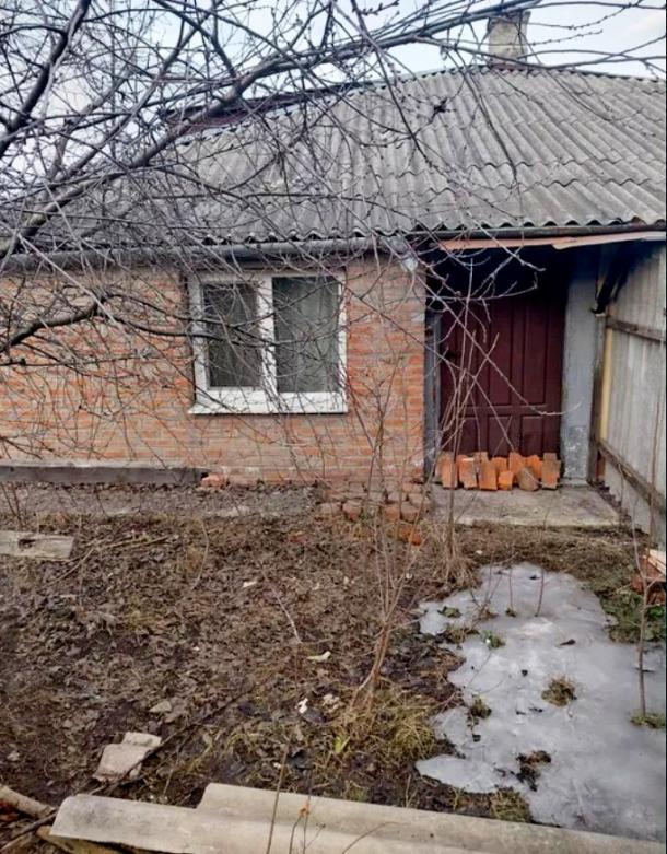 Дом, 1-кімн., Люботин, Харьковский район