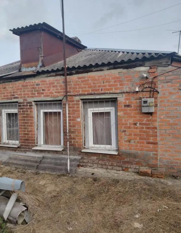 Дом, 1-кімн., Люботин, Харьковский район