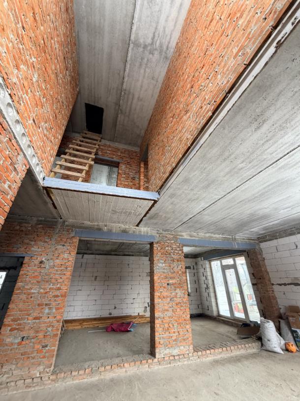 Дом, 4-кімн., Харьков, Кулиничи