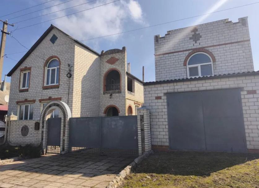 Дом, 4-кімн., Новая Водолага, Харьковский район