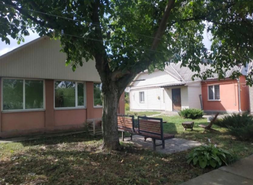 Дом, 3-кімн., Люботин, Харьковский район