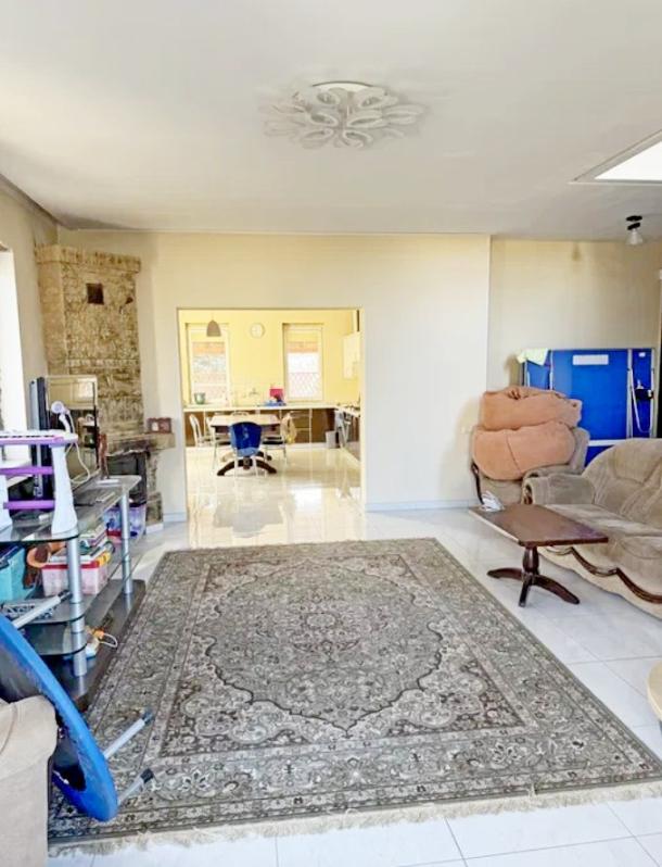 Дом, 4-кімн., Дергачи, Харьковский район