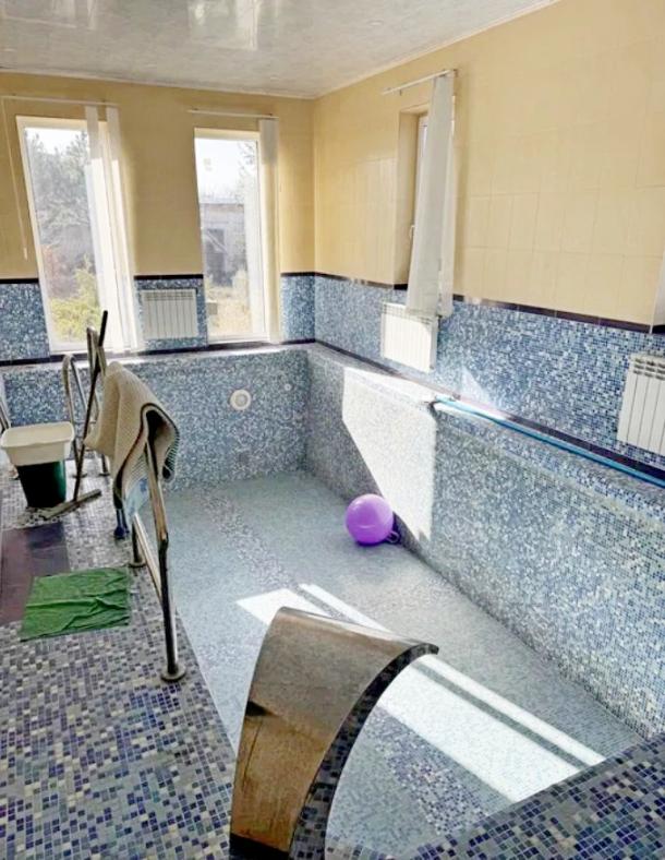 Дом, 4-кімн., Дергачи, Харьковский район