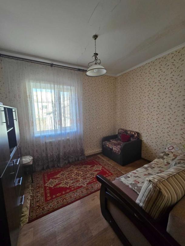 Дом, 4-кімн., Чугуев, Чугуевский район