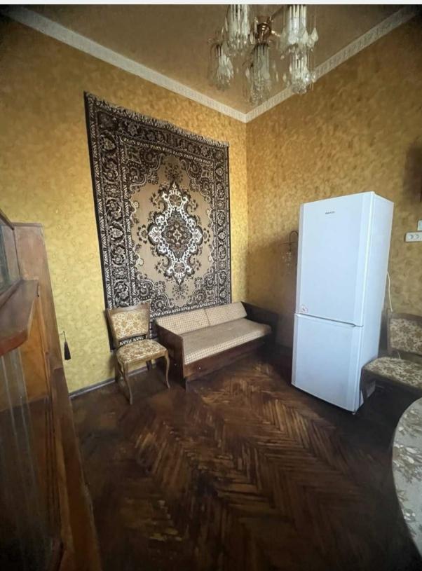 Дом, 3-кімн., Харьков, Южный Вокзал