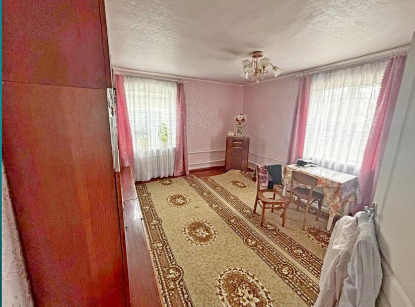 Дом, 4-кімн., Борки(Змиев), Чугуевский район