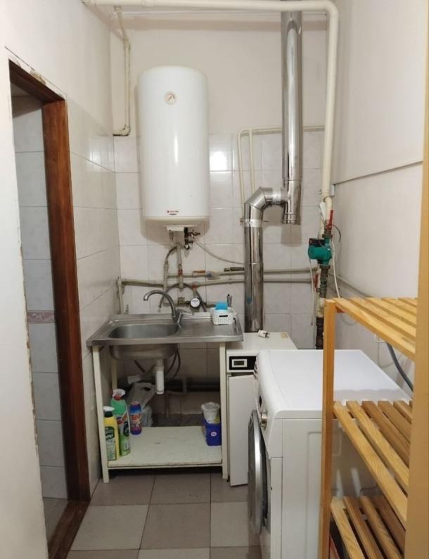 Дом, 3-кімн., Харьков, Восточный