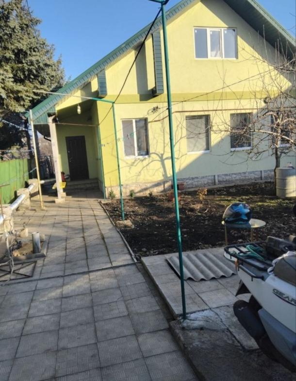 Дом, 3-кімн., Харьков, Восточный