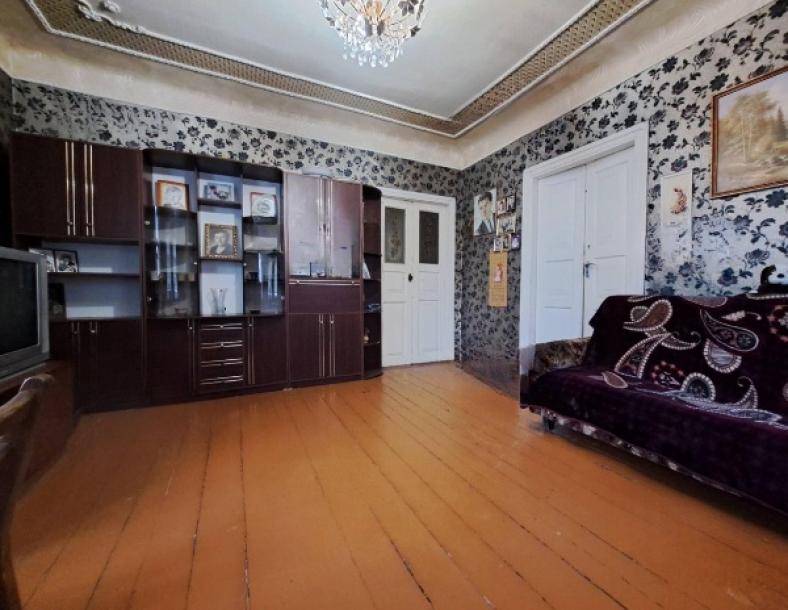 Дом, 4-кімн., Харьков, Новозападный