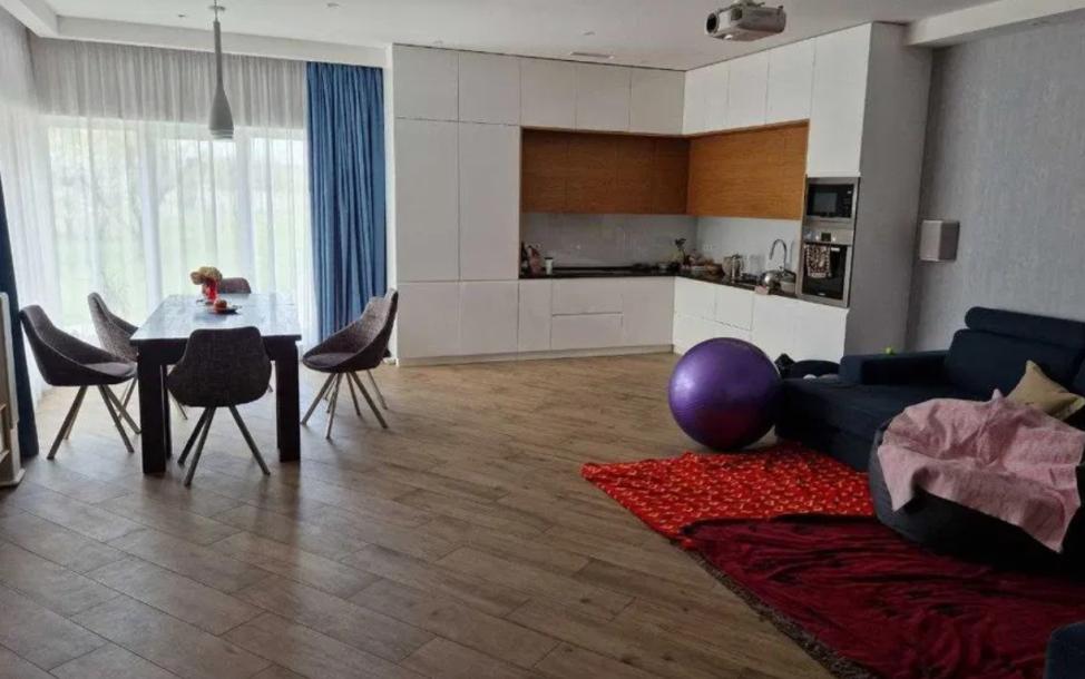 Дом, 5-кімн., Харьков, Большая Даниловка