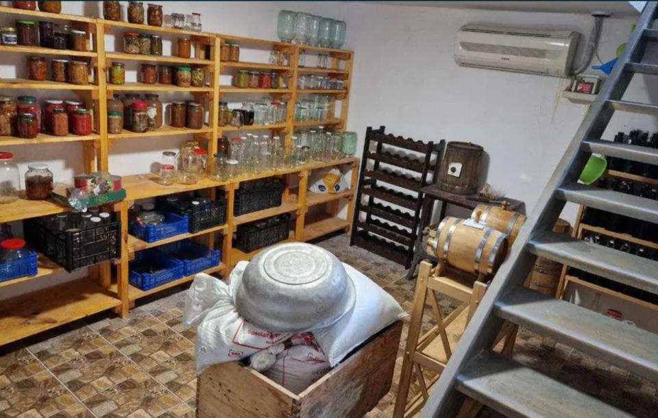 Дом, 5-кімн., Харьков, Большая Даниловка