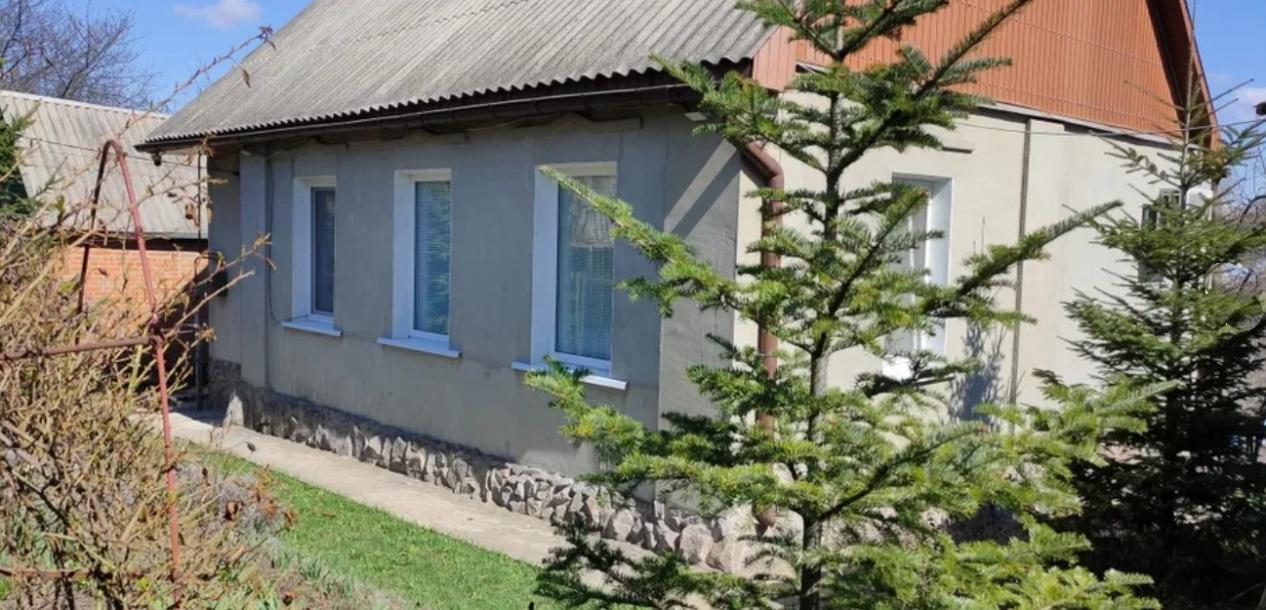 Дом, 3-кімн., Люботин, Харьковский район