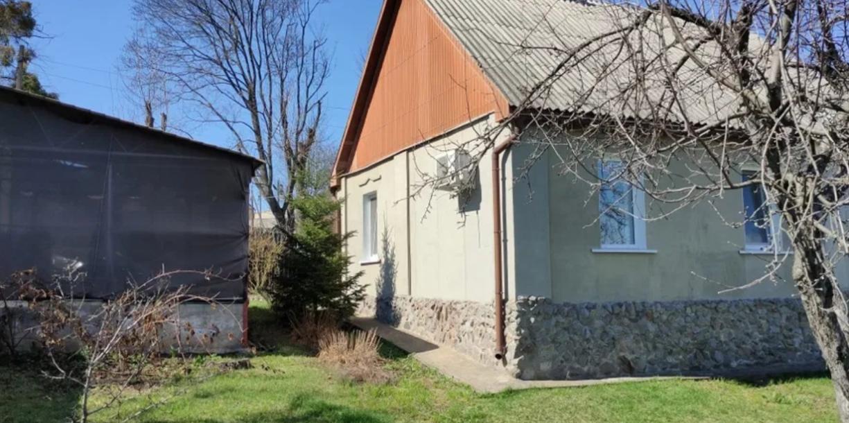 Дом, 3-кімн., Люботин, Харьковский район