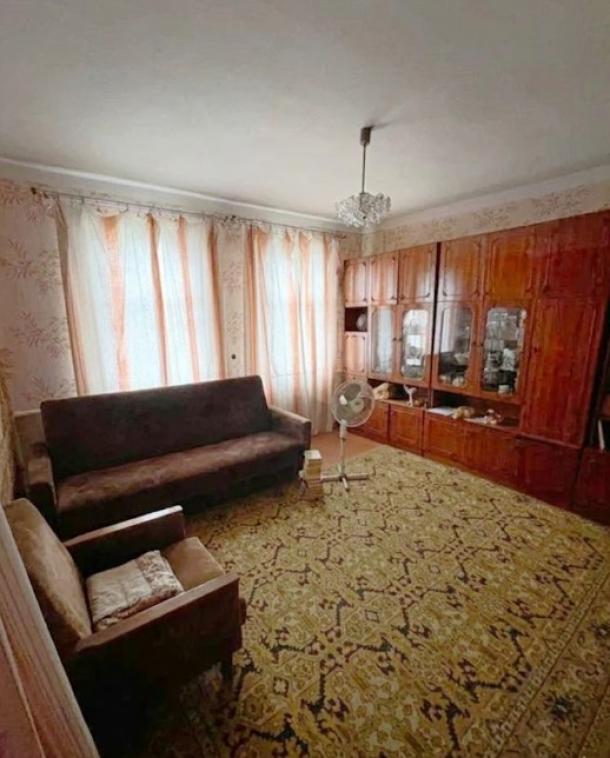 Дом, 4-кімн., Харьков, Жихарь