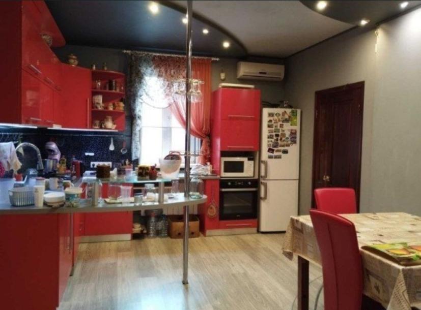 Дом, 5-кімн., Зидьки, Чугуевский район