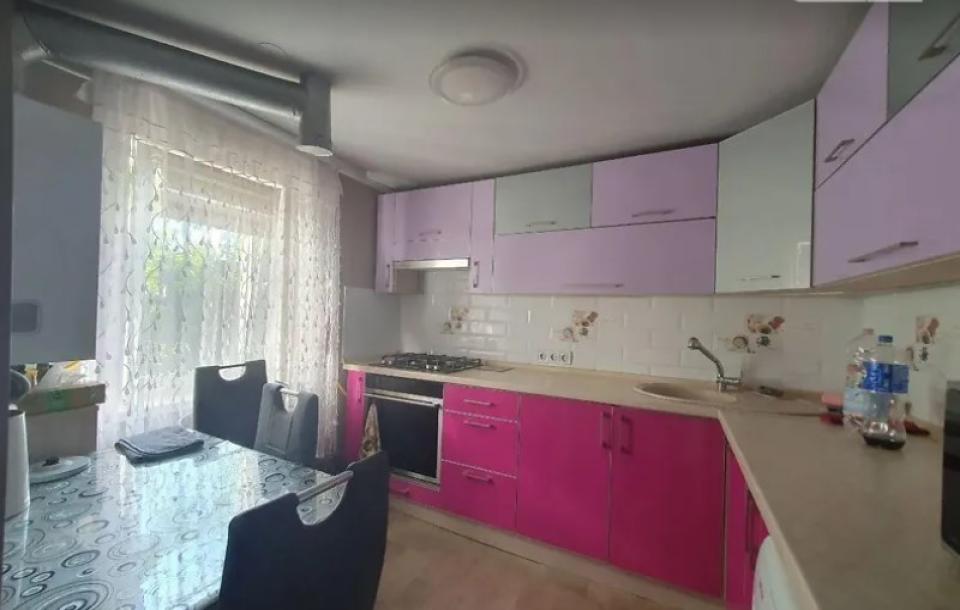 Дом на 2 входа, 4-кімн., Харьков, 624м/р