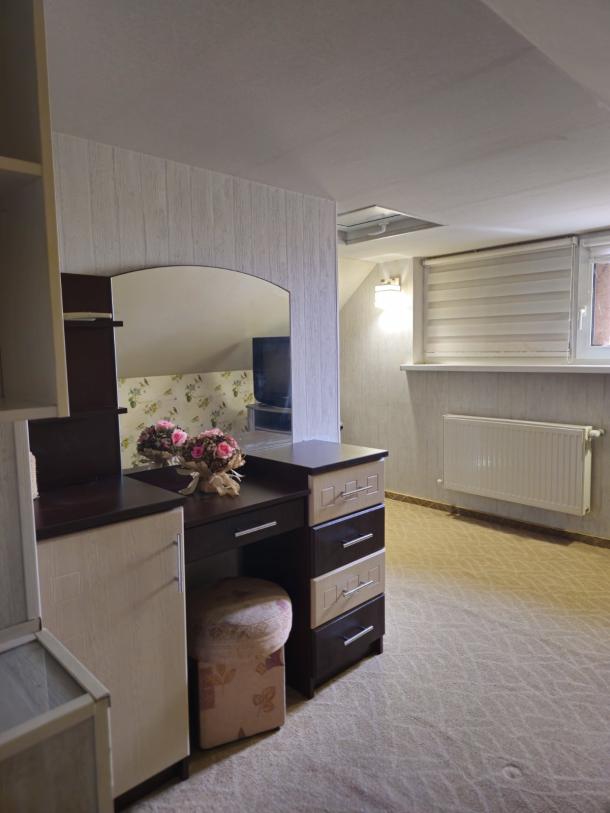 Дом, 5-кімн., Харьков, Заики