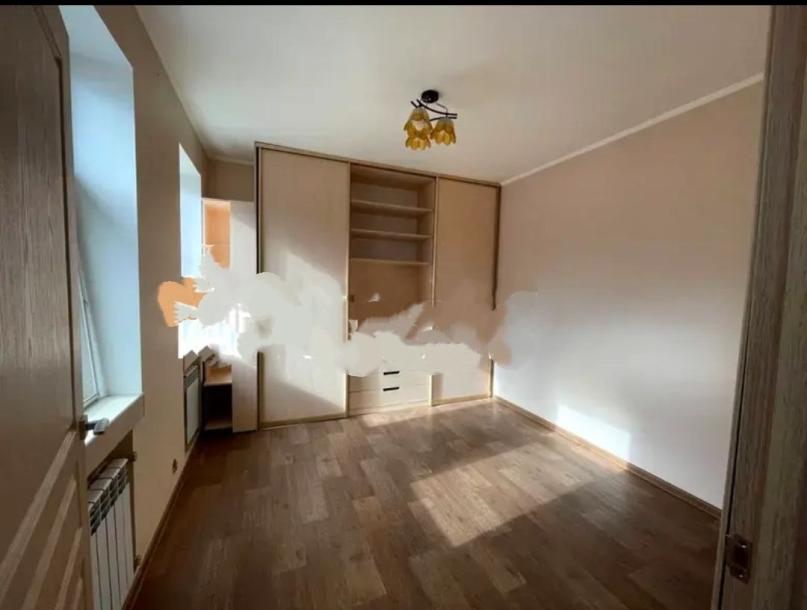 Дом на 2 входа, 3-кімн., Харьков, Холодная Гора