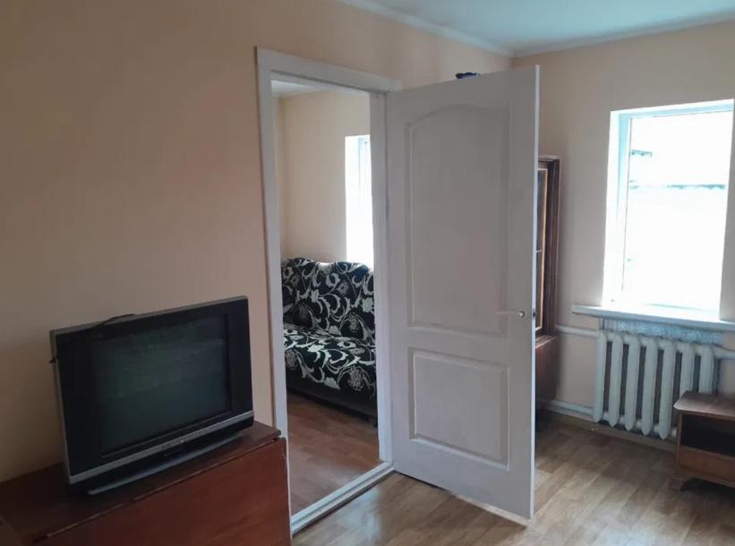 Дом, 5-кімн., Мерефа, Харьковский район