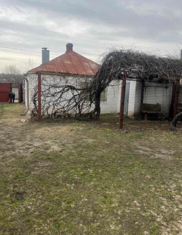 Дом, 3-кімн., Харьков, Жихарь