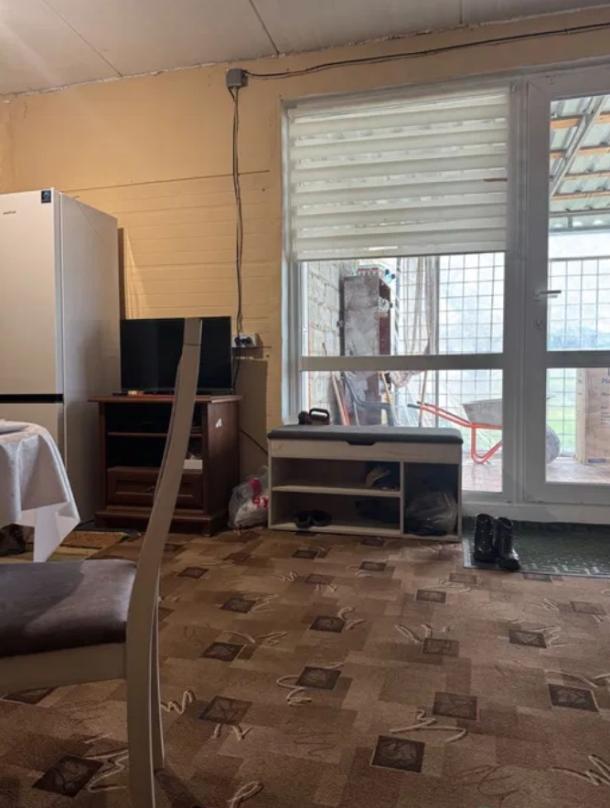 Дом, 5-кімн., Харьков, Песочин