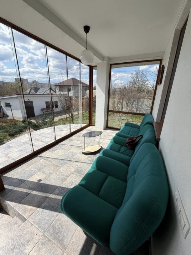 Дом, 4-кімн., Харьков, Павлово Поле