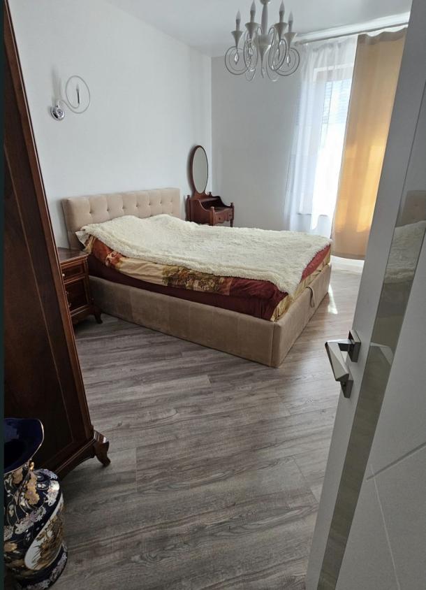 Дом, 4-кімн., Харьков, Павлово Поле