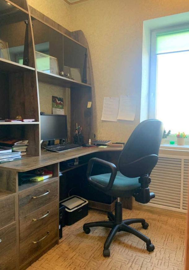 Дом, 4-кімн., Лужок, Харьковский район