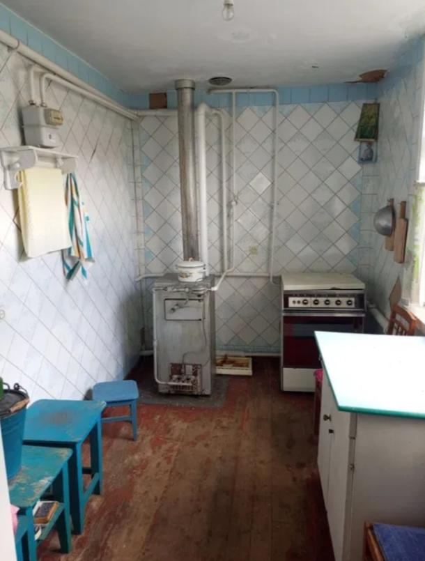 Дом, 4-кімн., Новопокровка, Чугуевский район