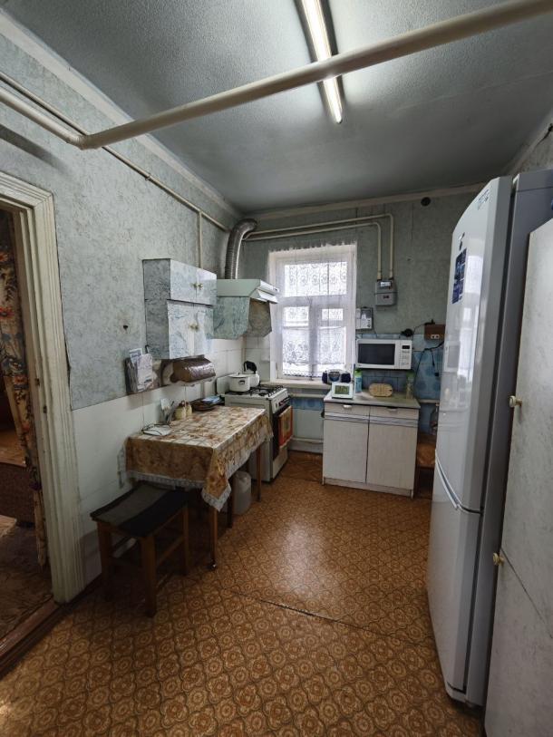 Дом, 4-кімн., Харьков, Восточный