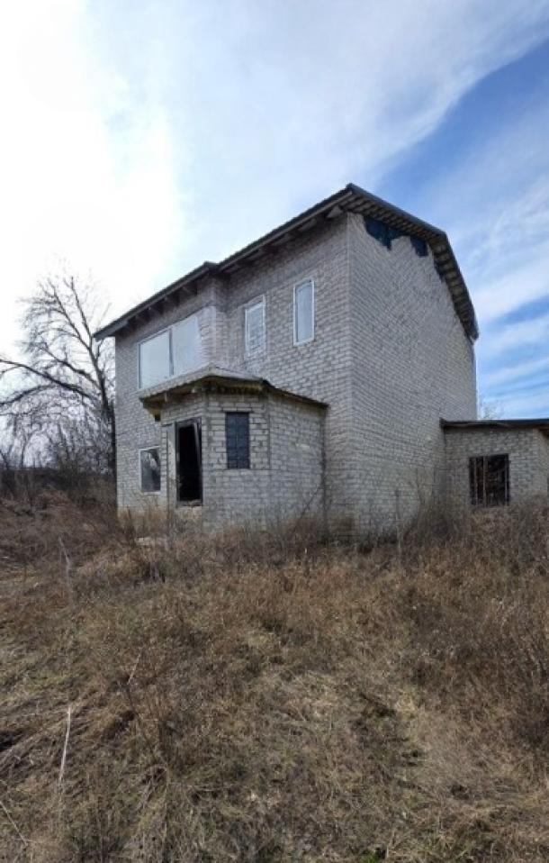 Дом, 3-кімн., Харьков, Песочин