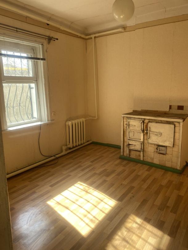 Дом, 3-кімн., Харьков, Немышля