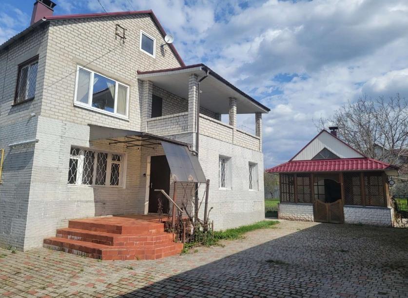 Дом, 6-кімн., Харьков, Кулиничи
