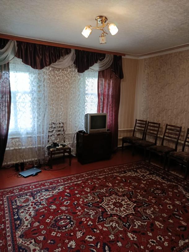 Дом, 3-кімн., Красная Поляна, Чугуевский район