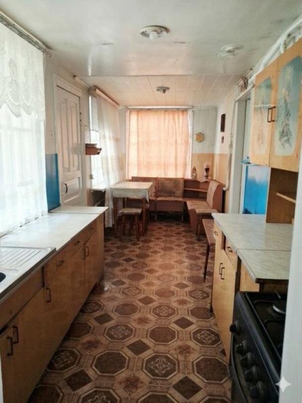 Дом, 3-кімн., Чугуев, Чугуевский район