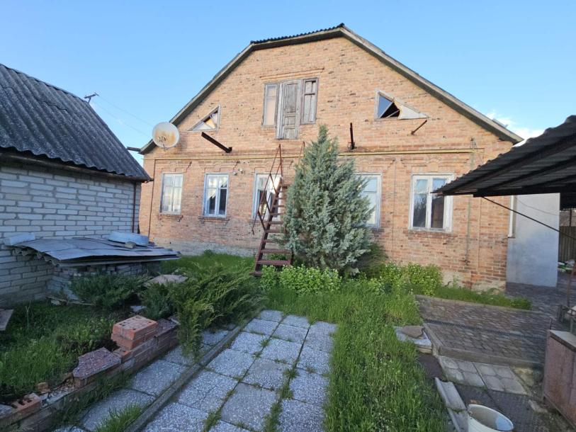 Дом, 4-кімн., Дергачи, Харьковский район