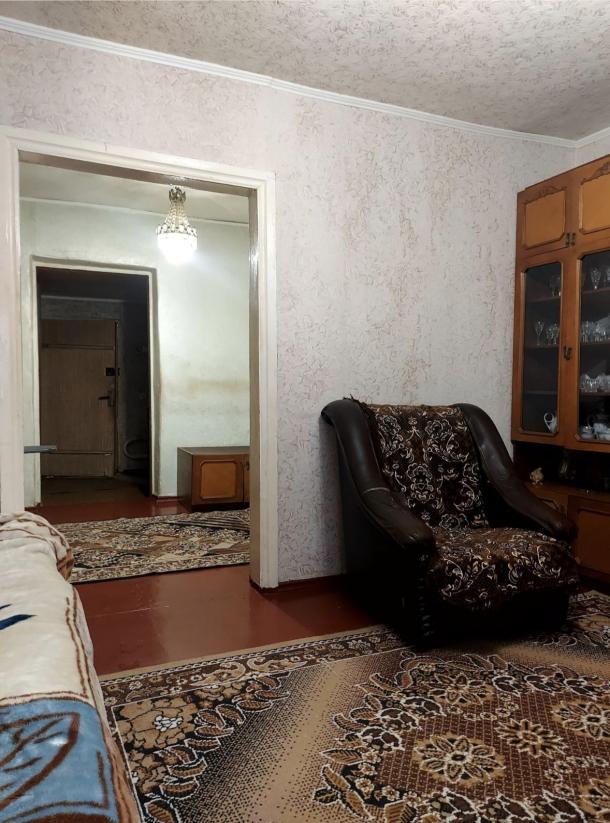 Дом на 2 входа, 6-кімн., Харьков, Одесская