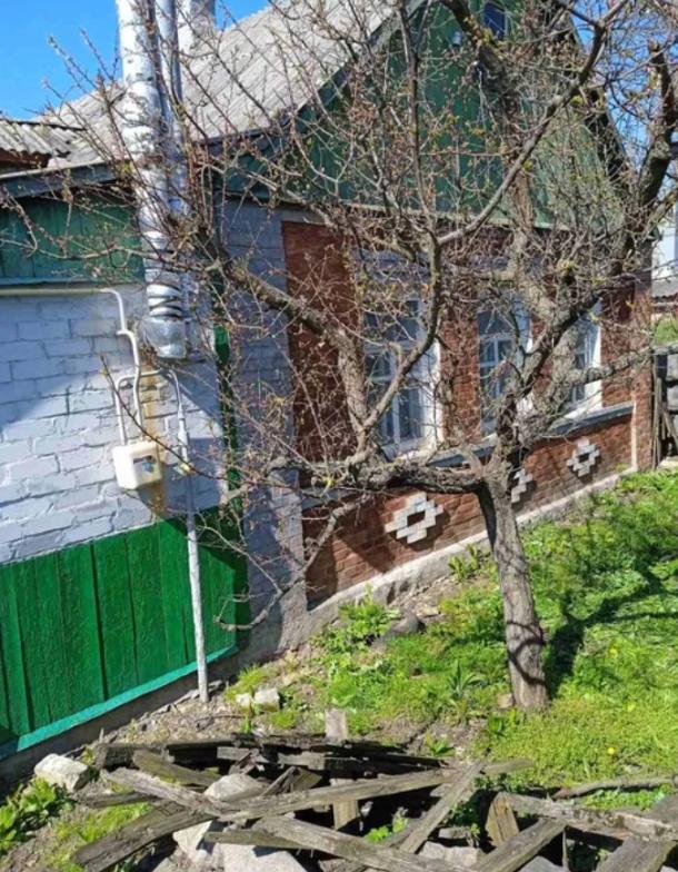 Дом, 3-кімн., Буды, Харьковский район