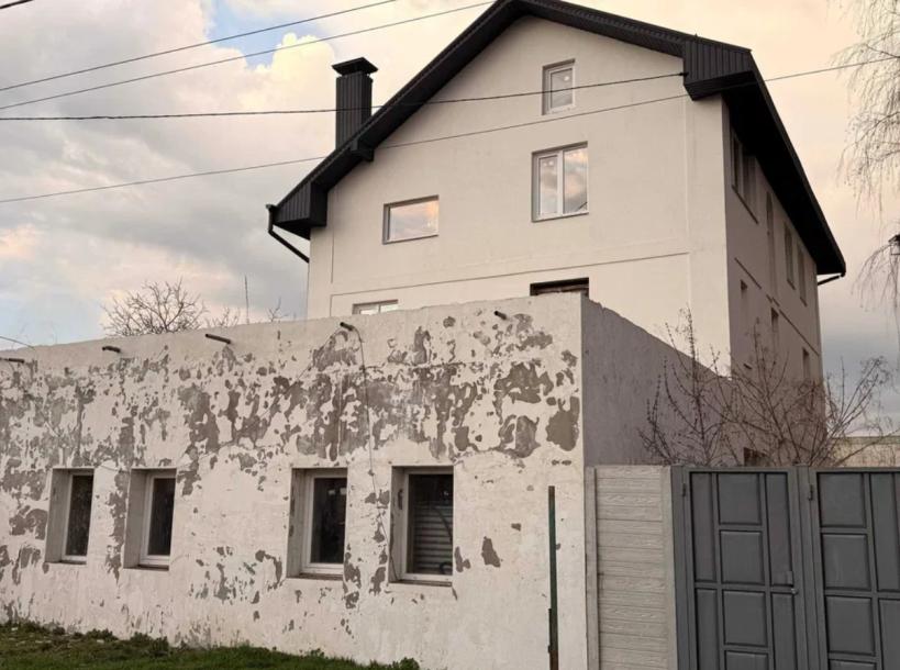 Дом, 10-кімн., Харьков, Ивановка