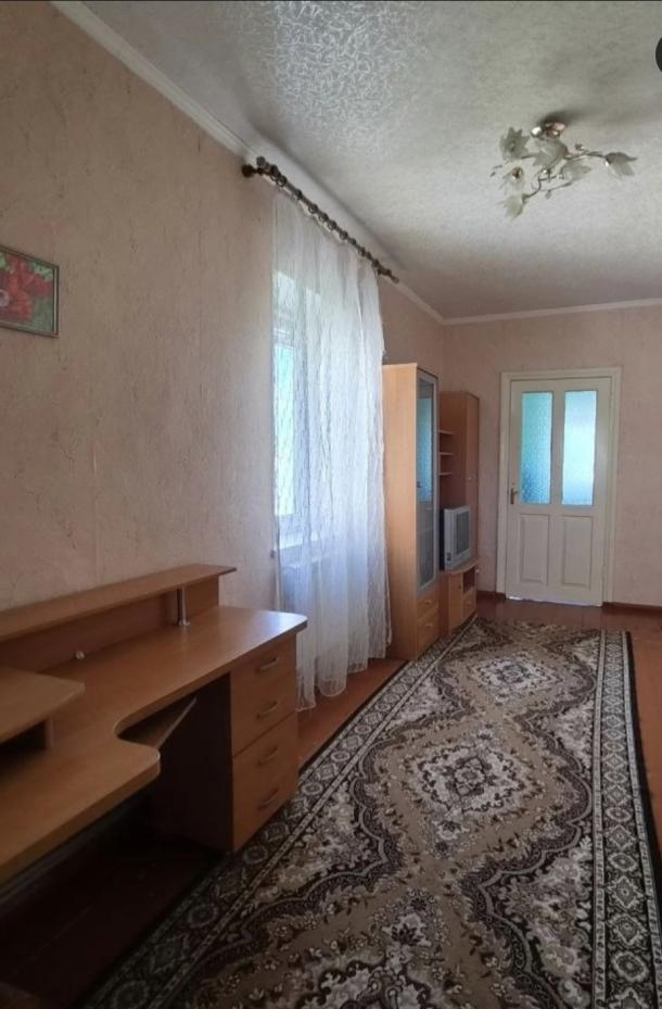 Дом, 4-кімн., Харьков, Жихарь