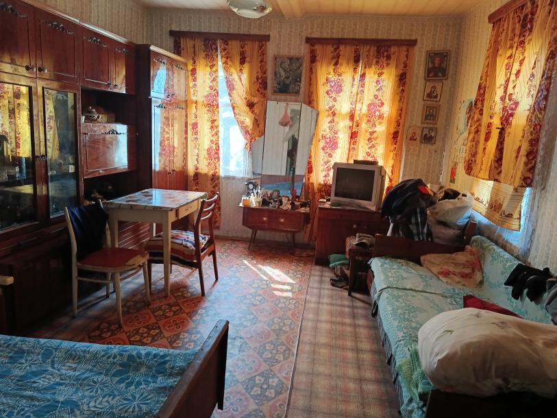 Дом, 4-кімн., Чугуев, Чугуевский район