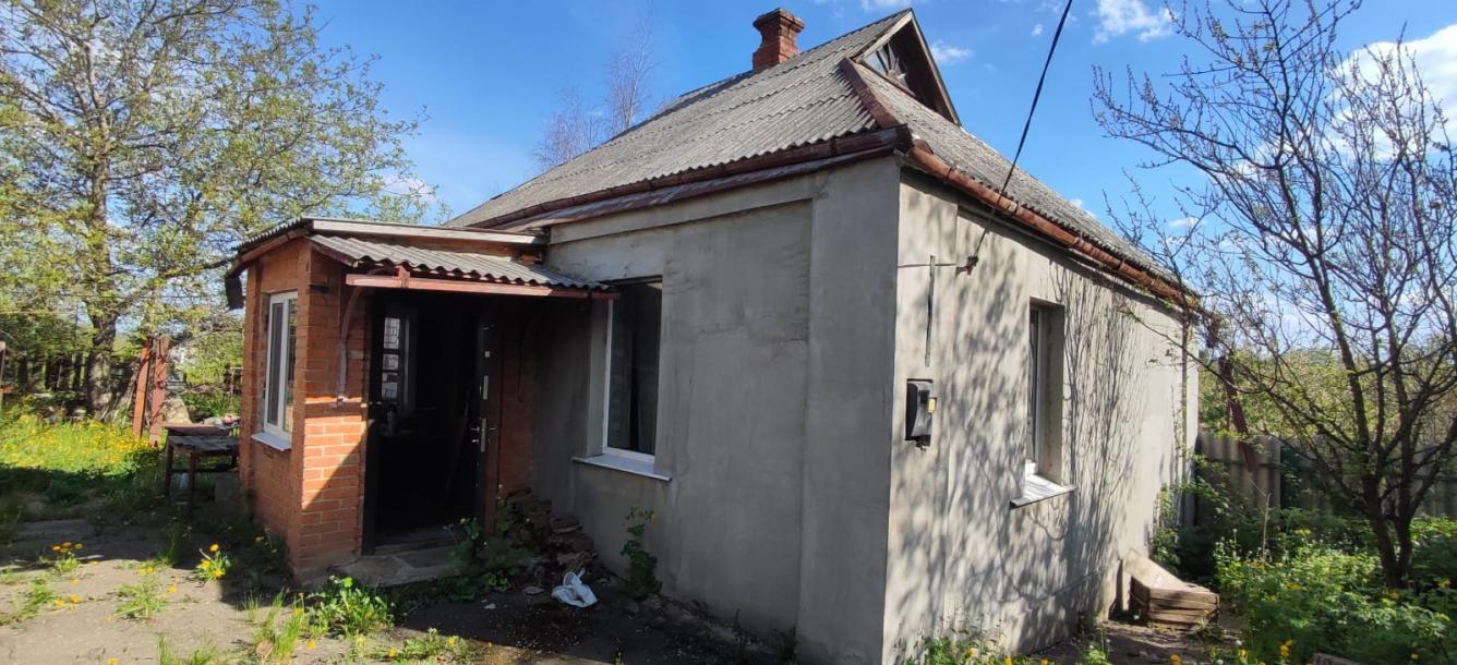 Дом, 3-кімн., Люботин, Харьковский район