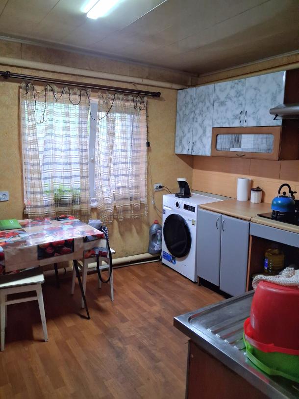 Дом, 5-кімн., Харьков, Жихарь